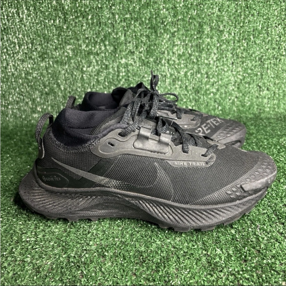 Nike Pegasus Trail 3 GTX Running Shoes Goretex Waterproof Hiking Trainers Sz 6.5